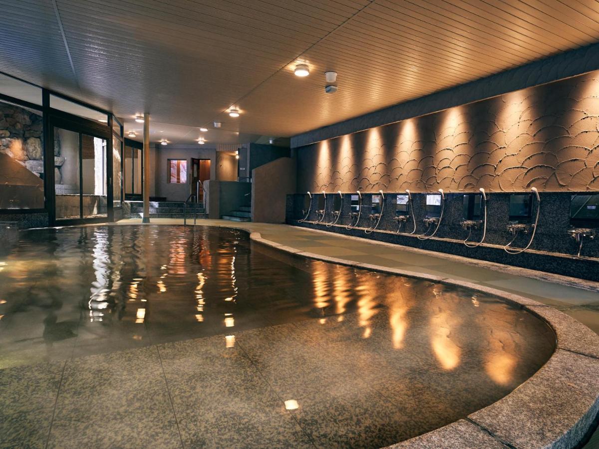 Готель Ooedo Onsen Monogatari Premium Shirahama Gyoen Екстер'єр фото
