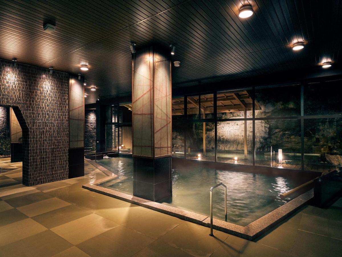 Готель Ooedo Onsen Monogatari Premium Shirahama Gyoen Екстер'єр фото
